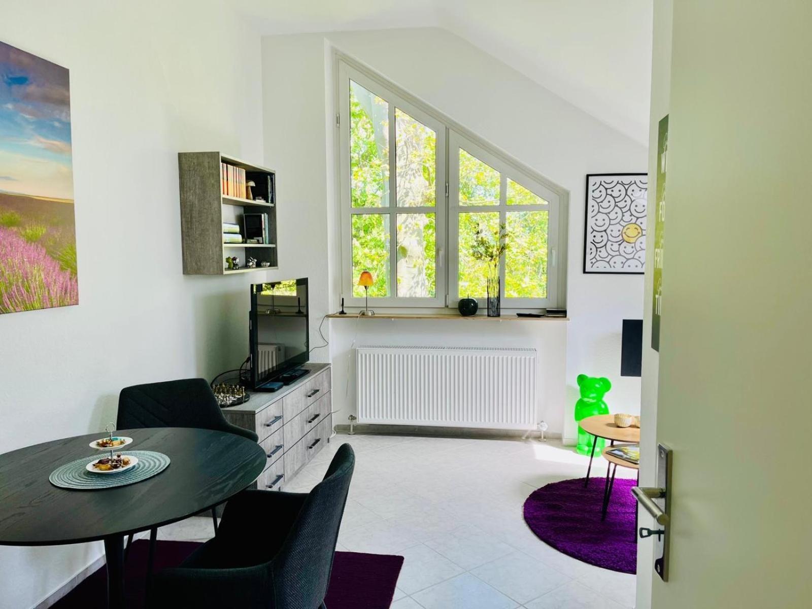 Zentrale Ferienwohnung Am Buhlschen Park In ダイデスハイム エクステリア 写真