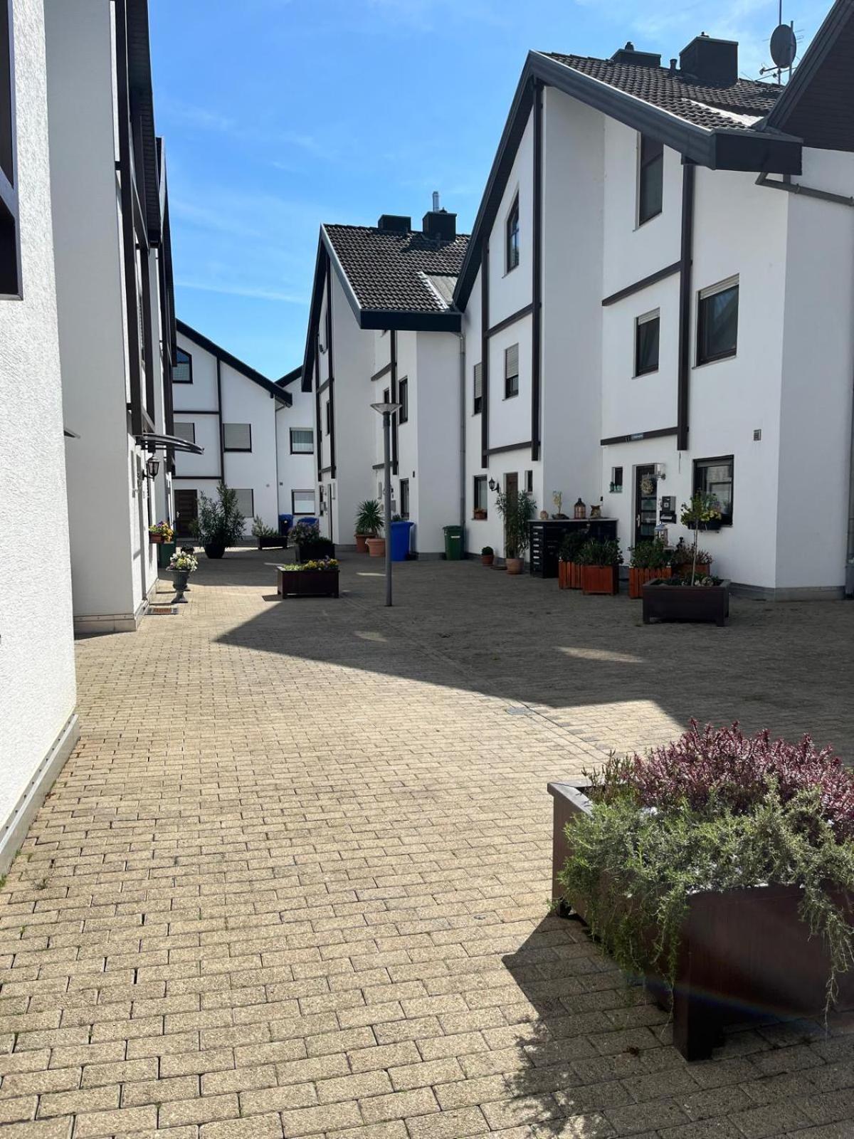 Zentrale Ferienwohnung Am Buhlschen Park In ダイデスハイム エクステリア 写真