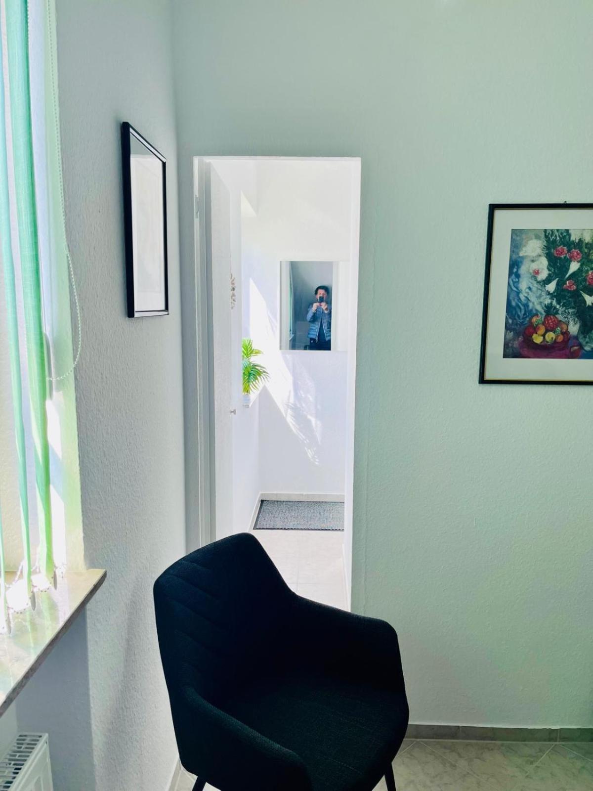 Zentrale Ferienwohnung Am Buhlschen Park In ダイデスハイム エクステリア 写真