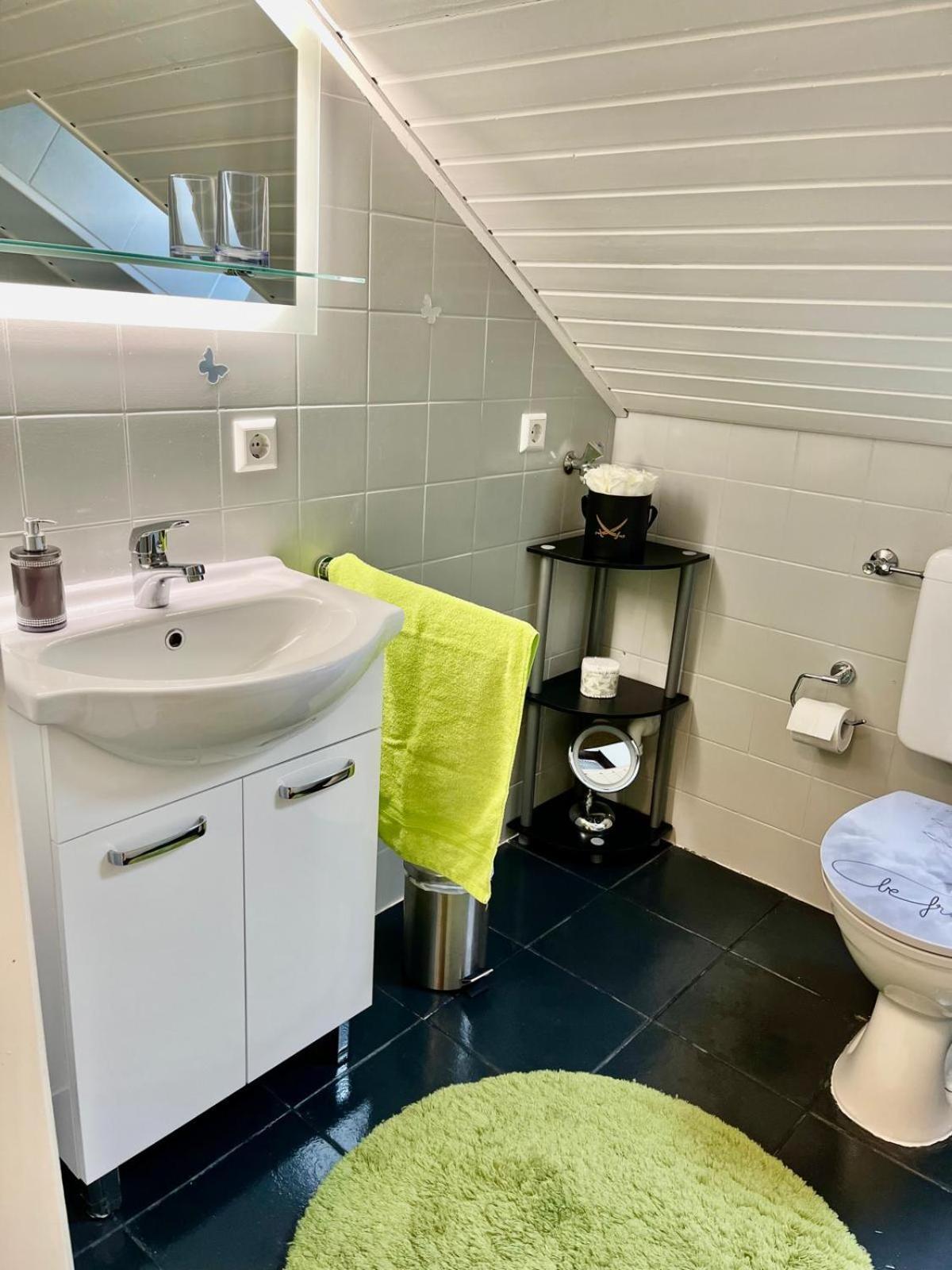 Zentrale Ferienwohnung Am Buhlschen Park In ダイデスハイム エクステリア 写真